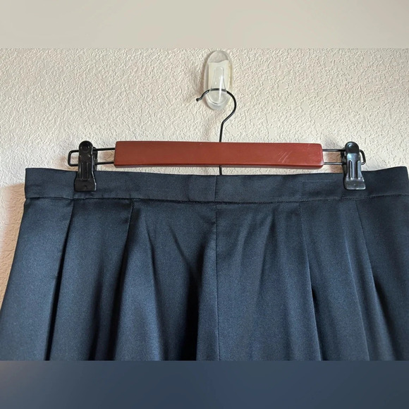 Giorgio Armani Colezzioni Silk Wide Leg Trousers - Picture 6 of 8